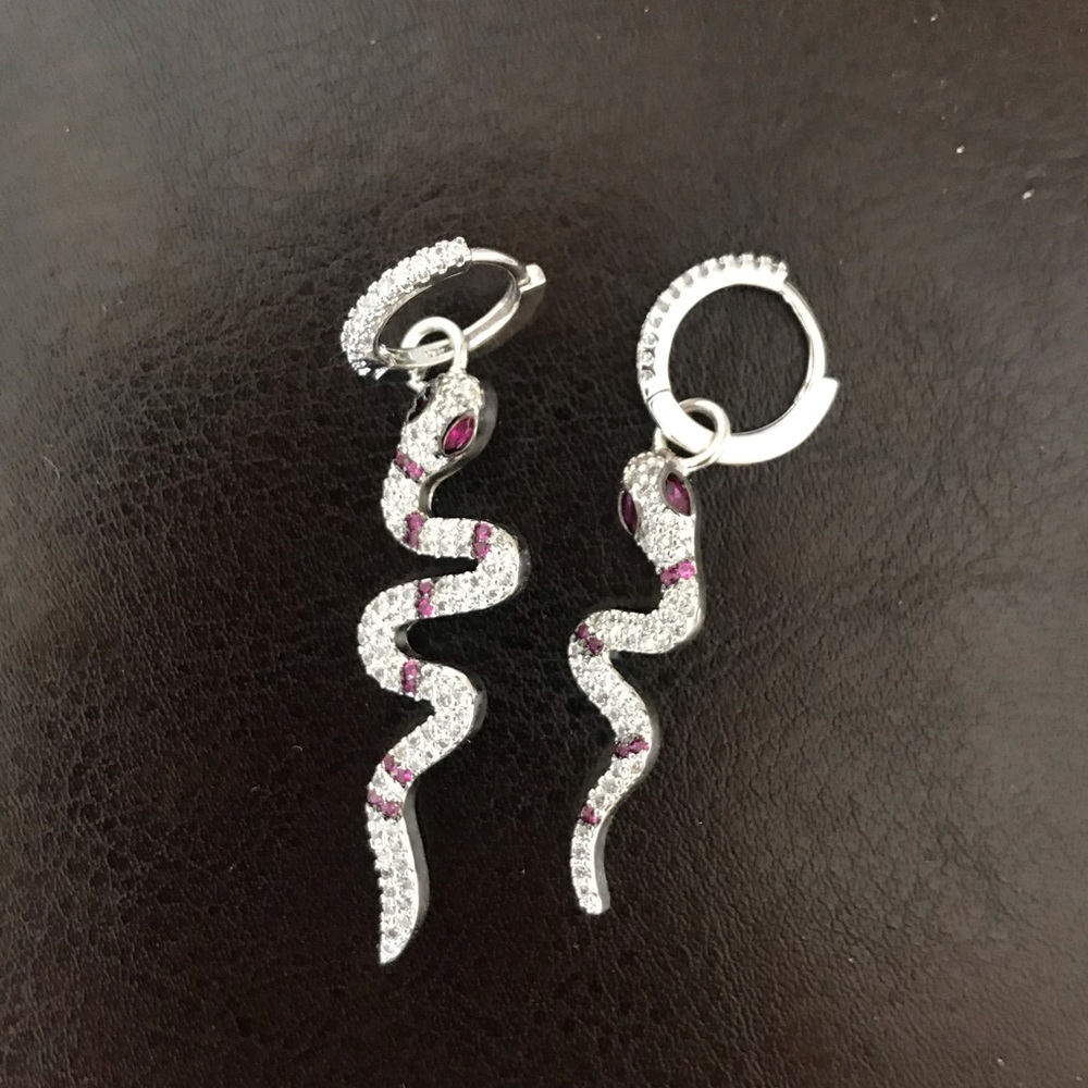 Snake Earrings | Silver with Magenta Gems | 0161 - Picture 4 of 5
